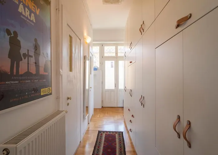 Bright Top Floor Near Downtown Budapest